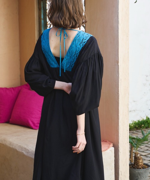 Unitage(ユニテージ)の「ボリュームスリーブワンピース(ワンピース・レディース・オレンジ/アイボリー/ブラック・FREE)」の17枚目の写真