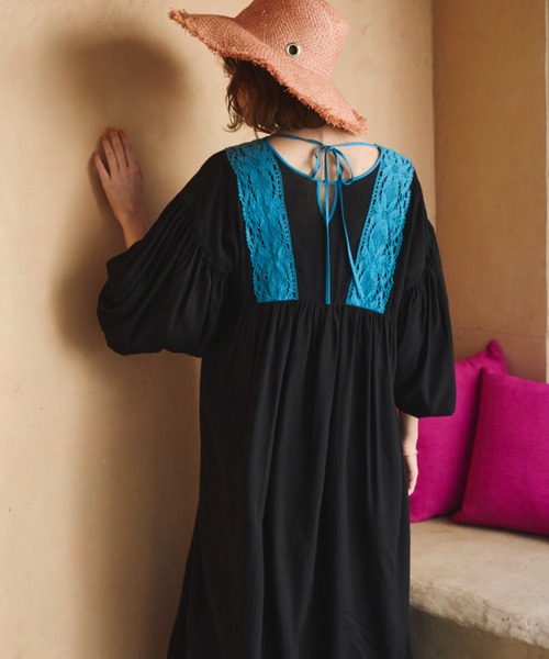 Unitage(ユニテージ)の「ボリュームスリーブワンピース(ワンピース・レディース・オレンジ/アイボリー/ブラック・FREE)」の16枚目の写真