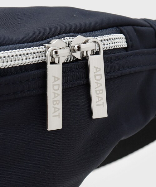 adabat（アダバット）の「◆【新レーベル ADABAT NAVY】トリコロールボディバッグ（ボディバッグ/ウエストポーチ・メンズ・ブラック/ネイビー/ダークグレー・00）」の15枚目の写真