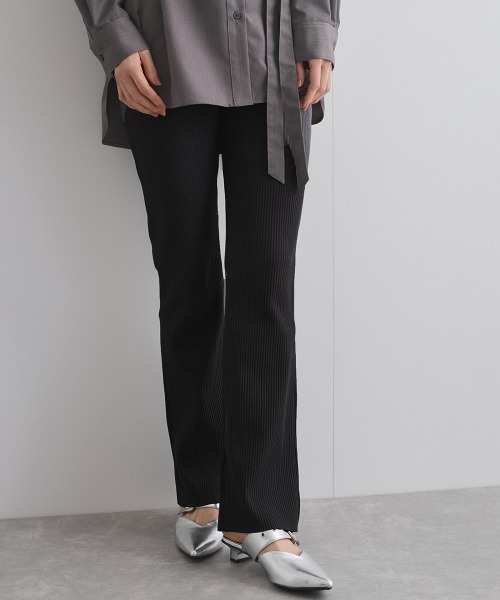 ketty(ケティ)の「セミフレアリブレギンスパンツ≪手洗い可能≫(その他パンツ・レディース・ブラック/ライトグレー・M)」の2枚目の写真