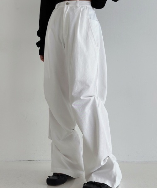 ROOPTOKYO(ループトウキョウ)の「ボタン付き ルーズシルエットストレートパンツ(スラックス・レディース・グレー/ブラウン/ホワイト/ブラック・FREE)」の21枚目の写真