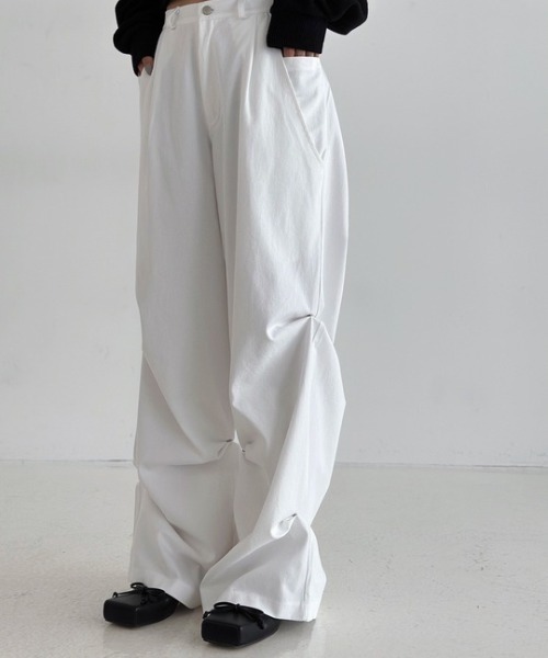 ROOPTOKYO(ループトウキョウ)の「ボタン付き ルーズシルエットストレートパンツ(スラックス・レディース・グレー/ブラウン/ホワイト/ブラック・FREE)」の20枚目の写真
