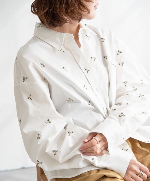 notch.（ノッチ）の「フラワーエンブロイダリーシャツ（シャツ/ブラウス・レディース・オフホワイト/ライトブルー・M）」の20枚目の写真