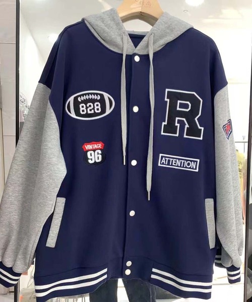 aimoha（アイモハ）の「フード付きワッペンスタジャン（スタジャン・レディース・ライトベージュ/ブラック/ピンク/ネイビー・FREE）」の11枚目の写真