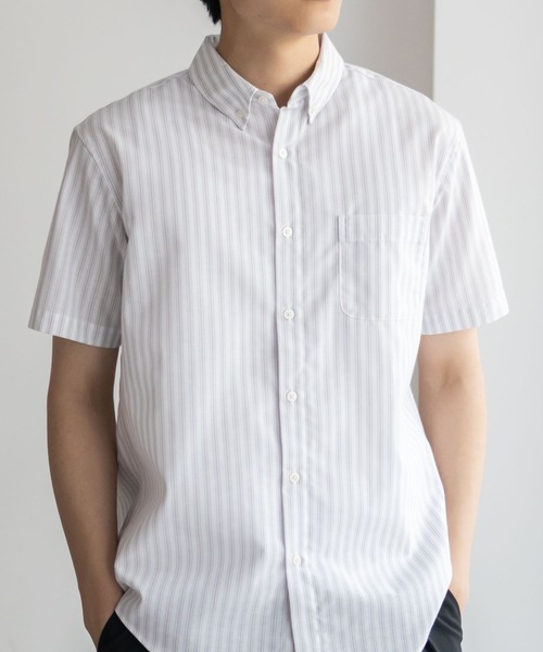 NAVY（ネイビー）の「NAVY COOLMAX リネン混 ボタンダウンシャツ（シャツ/ブラウス・メンズ・ホワイト系/グレー系/ネイビー系/ブルー系・S/M/L/XL）」の2枚目の写真