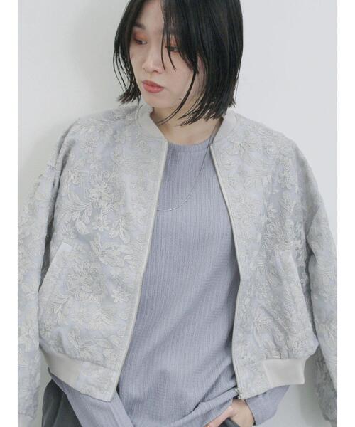 Samansa Mos2 blue（サマンサモスモスブルー）の「総刺繍シアーブルゾン（ブルゾン・レディース・キナリ/グレー/ブラック・F）」の8枚目の写真