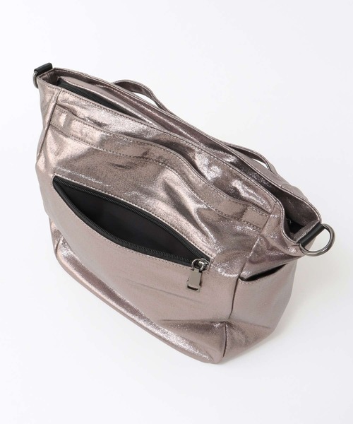 Cepica シルバー キルティングバッグ CepicaロングセラーBAG】 Cepicaで愛されるロングセラーのBAGの