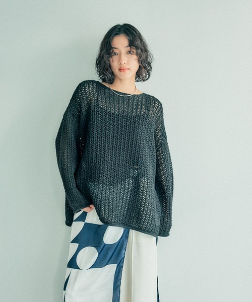 LEPSIM(レプシィム)の「5ゲージテープヤーンチュニック 243139(ニット/セーター・レディース・ライトブルー/ブラック/キナリ/レンガ・FREE)」の1枚目の写真