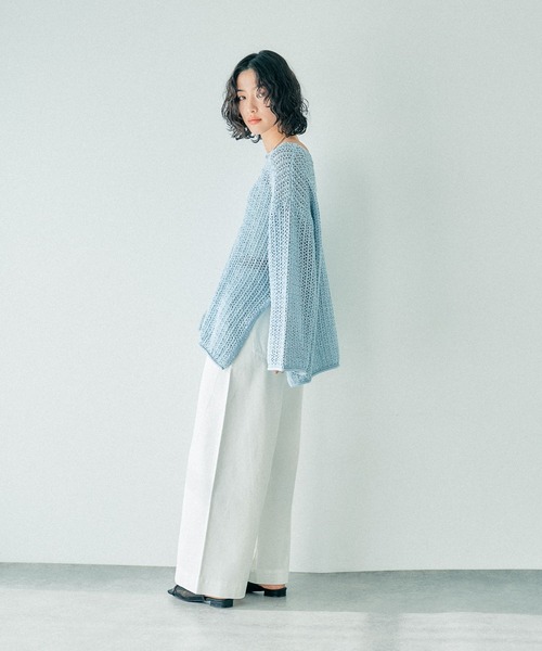 LEPSIM(レプシィム)の「5ゲージテープヤーンチュニック 243139(ニット/セーター・レディース・ライトブルー/ブラック/キナリ/レンガ・FREE)」の12枚目の写真
