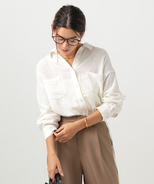 BAYFLOW（ベイフロー）の「[簡単ブラウジング仕様]リネンシャツ（シャツ/ブラウス・レディース・オフホワイト/ネイビー系/ライトグリーン/ピンク/ベージュ/イエロー系・SMALL/MEDIUM）」の2枚目の写真