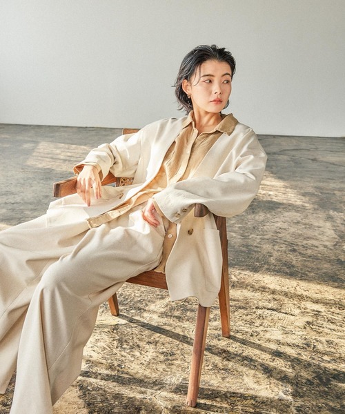 BAYFLOW（ベイフロー）の「[簡単ブラウジング仕様]リネンシャツ（シャツ/ブラウス・レディース・オフホワイト/ネイビー系/ライトグリーン/ピンク/ベージュ/イエロー系・SMALL/MEDIUM）」の12枚目の写真