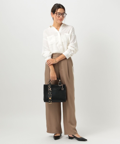 BAYFLOW（ベイフロー）の「[簡単ブラウジング仕様]リネンシャツ（シャツ/ブラウス・レディース・オフホワイト/ネイビー系/ライトグリーン/ピンク/ベージュ/イエロー系・SMALL/MEDIUM）」の14枚目の写真