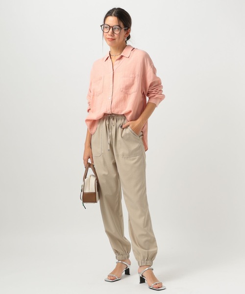 BAYFLOW（ベイフロー）の「[簡単ブラウジング仕様]リネンシャツ（シャツ/ブラウス・レディース・オフホワイト/ネイビー系/ライトグリーン/ピンク/ベージュ/イエロー系・SMALL/MEDIUM）」の17枚目の写真