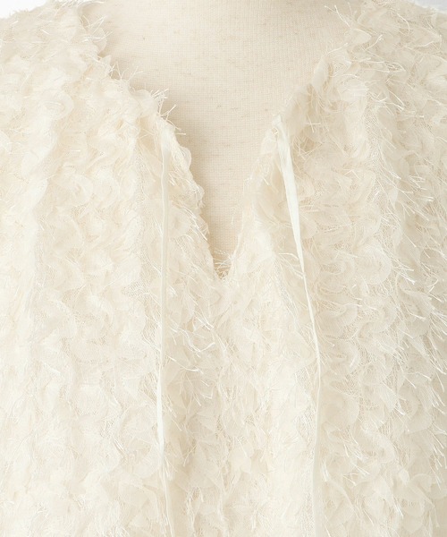 HUIT bouquet(ユイット)の「2way フェザー ブラウス HUIT(シャツ/ブラウス・レディース・ブラック/アイボリー・M)」の14枚目の写真