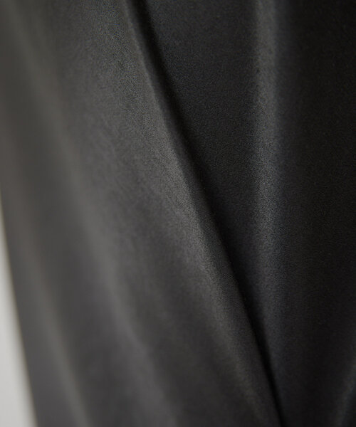 GALLARDAGALANTE（ガリャルダガランテ）の「【前後2WAY】サテンキャミワンピース（ワンピース・レディース・チャコールグレー/モカ・0/1）」の11枚目の写真