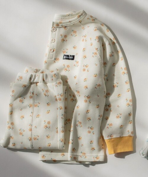 aBity select（アビティセレクト）の「配色センターステッチ 花柄フレアパンツ（その他パンツ・キッズ・サックスブルー/オレンジ・90/100/120/110）」の9枚目の写真