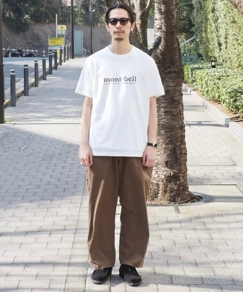 mont-bell（モンベル）の「【別注】mont-bell /  ロゴ プリント Tシャツ（Tシャツ/カットソー・メンズ・ダークグレー/ホワイト/ライトグレー/ブルー・SMALL/MEDIUM/LARGE/X-LARGE）」の9枚目の写真