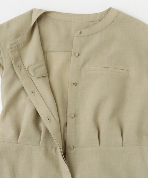 URBAN RESEARCH ROSSO WOMEN（アーバンリサーチ　ロッソ）の「『UR TECH DRYLUXE』ポケットデザインワンピース（ワンピース・レディース・ブルー/チャコールグレー/ライトベージュ・FREE）」の14枚目の写真