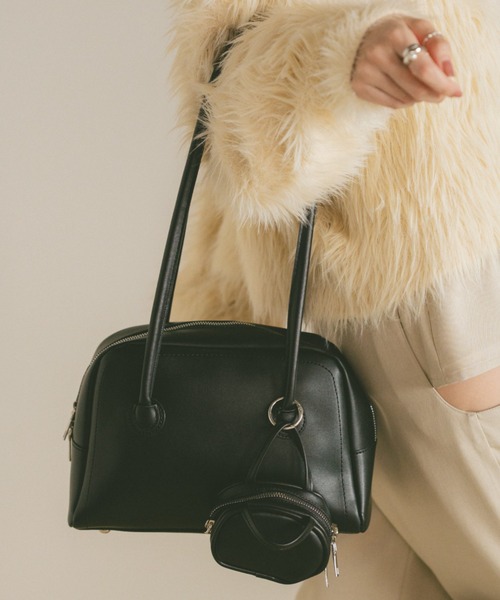 VANNIE U（ヴァニーユー）の「ロングハンドルミニポーチボストンバッグ（ショルダーバッグ・レディース・アイボリー/ブラック/ブラウン・FREE）」の7枚目の写真