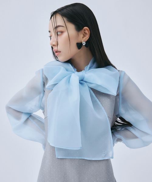 EIMY ISTOIRE（エイミーイストワール）の「ボウタイシアーブラウス（シャツ/ブラウス・レディース・ホワイト/サックスブルー/ブラック/イエロー・F）」の3枚目の写真