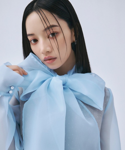 EIMY ISTOIRE（エイミーイストワール）の「ボウタイシアーブラウス（シャツ/ブラウス・レディース・ホワイト/サックスブルー/ブラック/イエロー・F）」の22枚目の写真