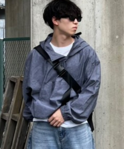 NO NEED(ノーニード)の「【 NO NEED by 215ot_ 】シャンブレーアノラック(シャツ/ブラウス・メンズ・サックスブルー/ブルーグレー/チャコール・フリー)」の2枚目の写真