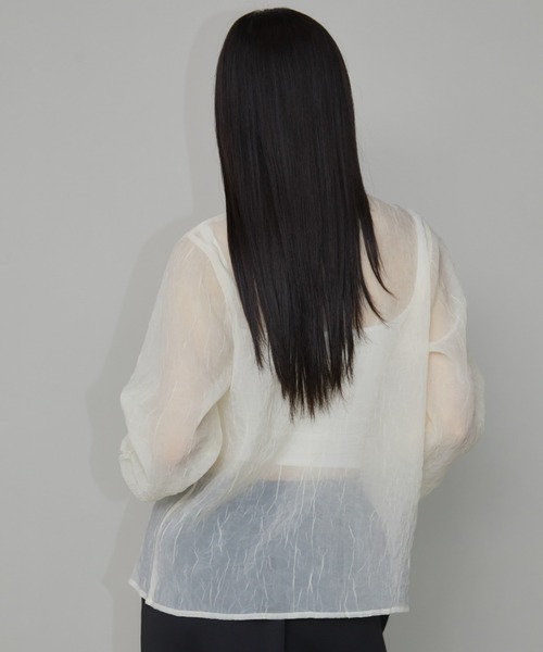 Aunt Marie's(アントマリーズ)の「バンドカラー袖シャーリングシアートップス(シャツ/ブラウス・レディース・アイボリー/ブラック/グリーン・FREE)」の8枚目の写真
