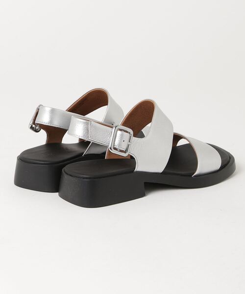 CAMPER（カンペール）の「[カンペール] DANA / サンダル（サンダル・レディース・シルバー・25.0cm/23.0cm/22.5cm/23.5cm/24.0cm/25.5cm）」の7枚目の写真