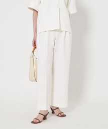新品UNITED ARROWS オフホワイト ワイドパンツ 新品UNITED ARROWS オフホワイト ワイドパンツ
