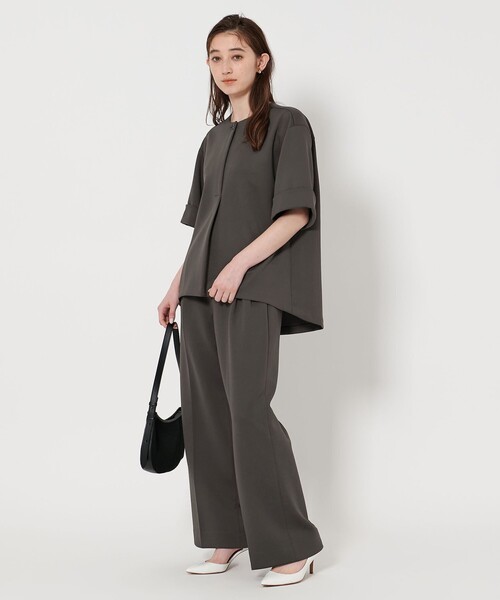UNITED ARROWS(ユナイテッドアローズ)の「LIGHT SPONGY ワイドパンツ(その他パンツ・レディース・ブラック/オフホワイト/ダークグレー・38/40/34/36)」の16枚目の写真