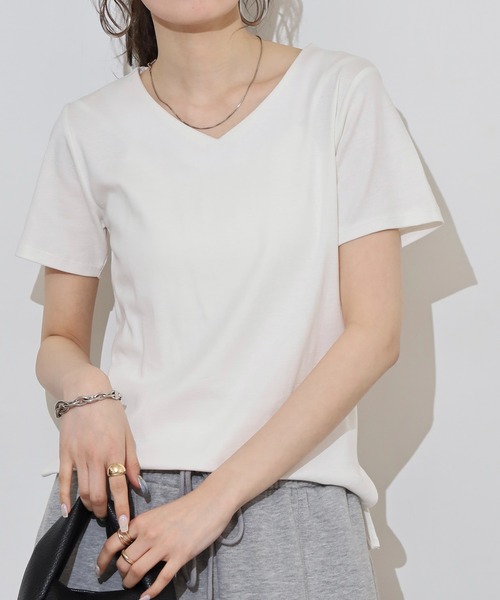 VネックコンパクトコットンTシャツ（Tシャツ/カットソー