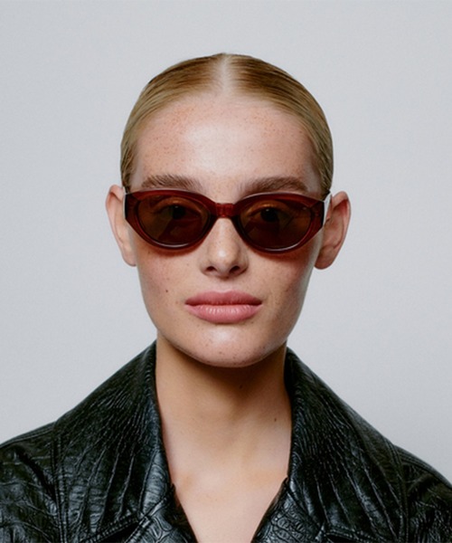 A.Kjaerbede（エキアビド）の「WINNIE（サングラス・レディース・その他1/その他2/ピンク系その他/ブラウン系その他・ONE SIZE）」の8枚目の写真