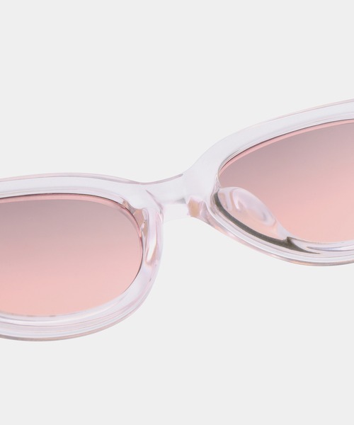 A.Kjaerbede（エキアビド）の「WINNIE（サングラス・レディース・その他1/その他2/ピンク系その他/ブラウン系その他・ONE SIZE）」の21枚目の写真