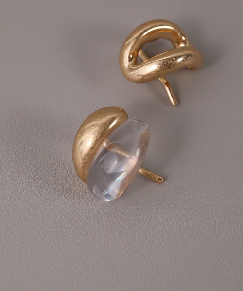 voov（ブーブ）の「2set クリア × メタル ニュアンス オーバル マット ミニヘアカフ（その他ヘアアクセサリー・レディース・シルバー/ゴールド・フリー）」の4枚目の写真