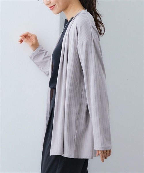7days Life Styling(セブンデイズライフスタイリング)の「シャドーストライプカットソートッパーカーディガン(カーディガン/ボレロ・レディース・ネイビー/グレー/ブラック・M/L/LL/3L)」の11枚目の写真