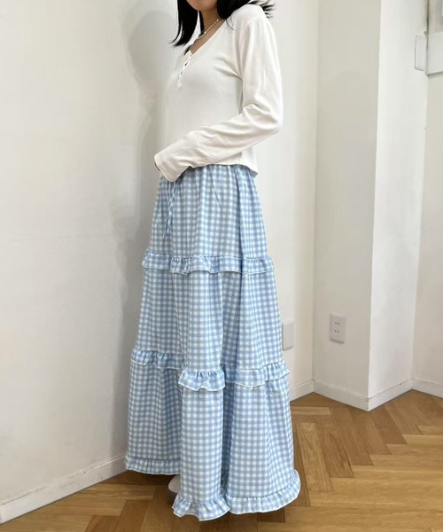 mebole（メボレ）の「ティアードギンガムチェックロングスカート（スカート・レディース・ブルー・FREE）」の11枚目の写真