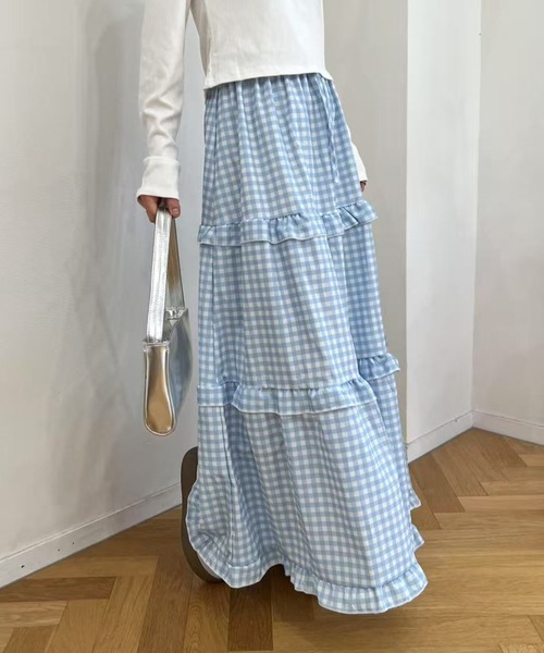 mebole（メボレ）の「ティアードギンガムチェックロングスカート（スカート・レディース・ブルー・FREE）」の7枚目の写真