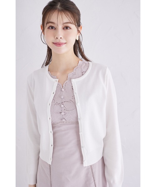 tocco closet（トッコ　クローゼット）の「プチフラワー釦カーディガン（カーディガン/ボレロ・レディース・ブラック/サックスブルー/オフホワイト/ピンク・M）」の2枚目の写真