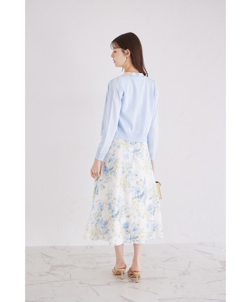 tocco closet（トッコ　クローゼット）の「プチフラワー釦カーディガン（カーディガン/ボレロ・レディース・ブラック/サックスブルー/オフホワイト/ピンク・M）」の18枚目の写真