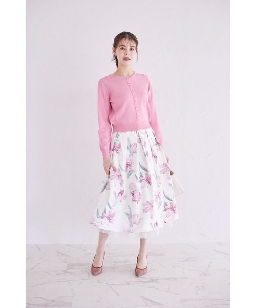 tocco closet（トッコ　クローゼット）の「プチフラワー釦カーディガン（カーディガン/ボレロ・レディース・ブラック/サックスブルー/オフホワイト/ピンク・M）」の22枚目の写真