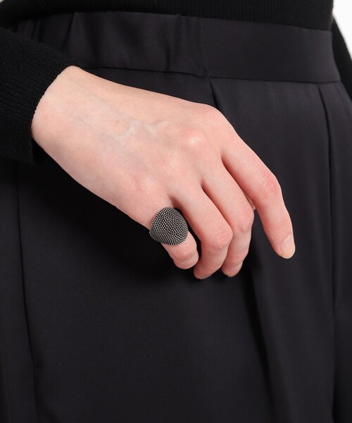 HIROKO HAYASHI(ヒロコハヤシ)の「RICAMO(リカーモ)指輪(リング・レディース・ブラック/シルバー/ゴールド・00/01)」の7枚目の写真