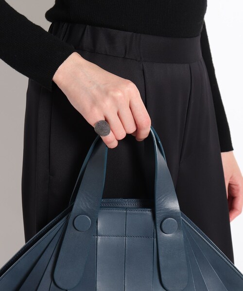 HIROKO HAYASHI(ヒロコハヤシ)の「RICAMO(リカーモ)指輪(リング・レディース・ブラック/シルバー/ゴールド・00/01)」の8枚目の写真