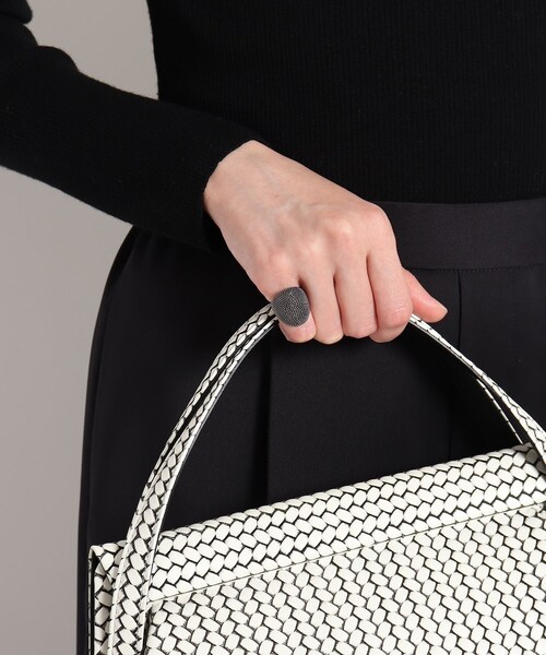 HIROKO HAYASHI(ヒロコハヤシ)の「RICAMO(リカーモ)指輪(リング・レディース・ブラック/シルバー/ゴールド・00/01)」の12枚目の写真