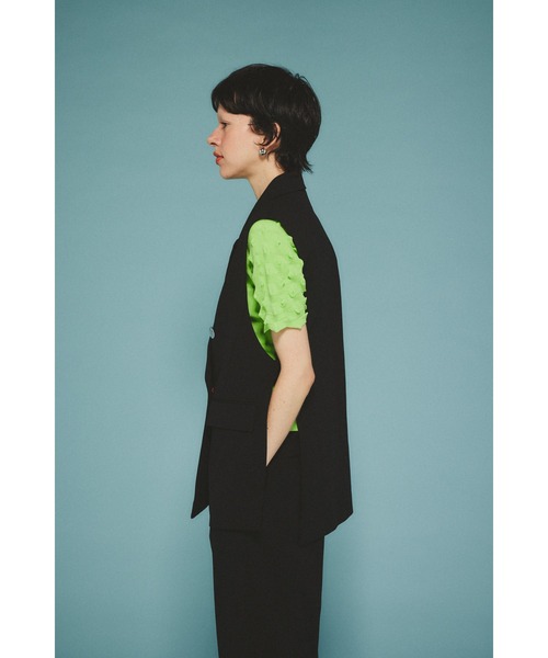HeRIN.CYE(ヘリンドットサイ)の「Side open gilet サイドオープンジレ(ベスト・レディース・ライトグリーン/キャメル/ブラック・FREE)」の6枚目の写真