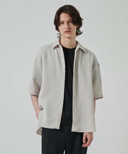 STUDIOUS(ステュディオス)の「【STUDIOUS】PLEATS SHIRTS(シャツ/ブラウス・メンズ・ライトベージュ/ブラック・1/2)」の5枚目の写真