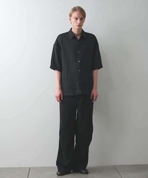STUDIOUS(ステュディオス)の「【STUDIOUS】PLEATS SHIRTS(シャツ/ブラウス・メンズ・ライトベージュ/ブラック・1/2)」の8枚目の写真