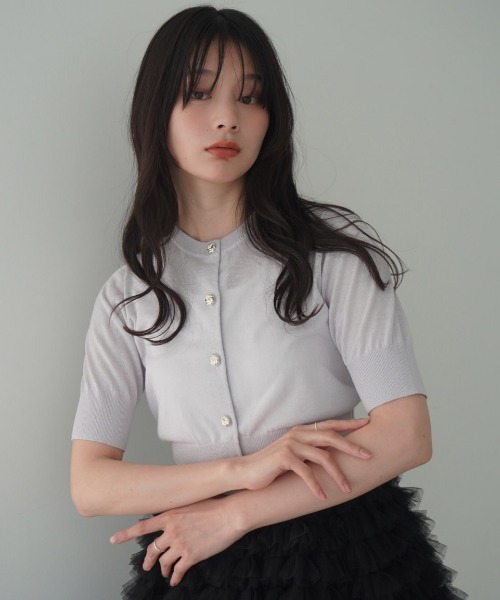 EIMY ISTOIRE（エイミーイストワール）の「ハーフスリーブシアーニットカーデ（カーディガン/ボレロ・レディース・ブラック/ラベンダー/グリーン系その他2/ホワイト/レッド/ピンク・F）」の4枚目の写真