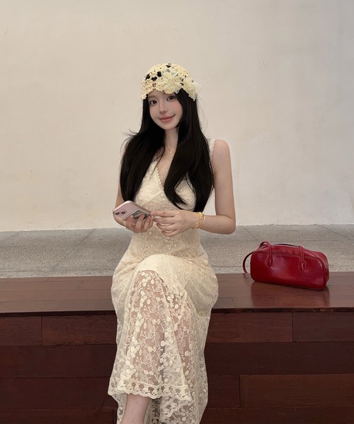 VEILA(ヴェイラ)の「vネックレースのキャミワンピース(ワンピース・レディース・アイボリー・M/S)」の8枚目の写真