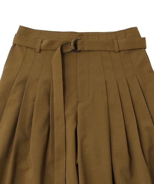 DRESSLAVE(ドレスレイブ)の「narrow belt tuck wide pants(ナローベルトタックワイドパンツ)(その他パンツ・レディース・ブラック/ブラウン・36/38)」の12枚目の写真