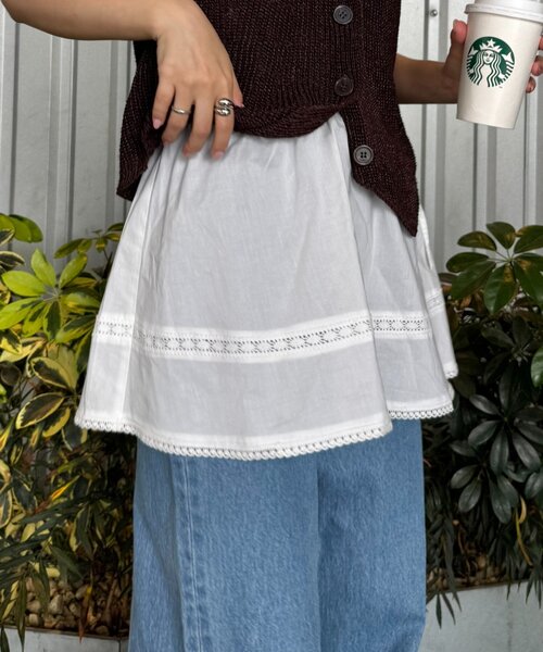WILLOW(ウィロー)の「【willow】レイヤードコットンレースミニスカ(スカート・レディース・ホワイト・ONE SIZE)」の1枚目の写真
